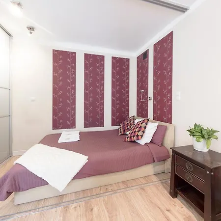 Golden Apartments- Old Town Appartement *